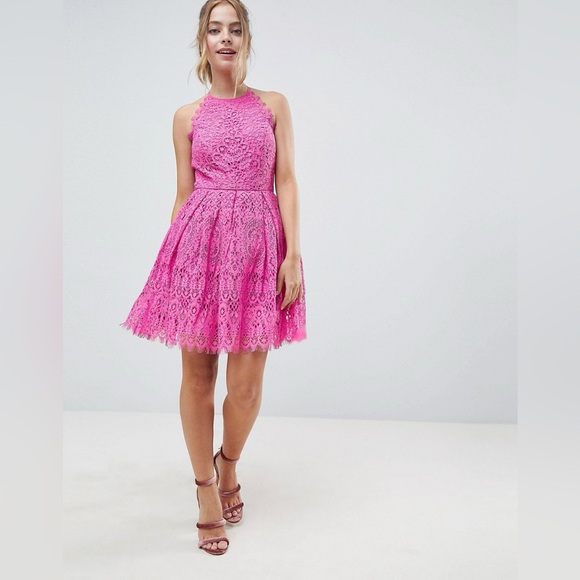 🆕(NWT) ASOS PETITE Lace Pinny Scalloped Mini Dress. Bubblegum Pink. Size US 12 - Picture 4 of 7